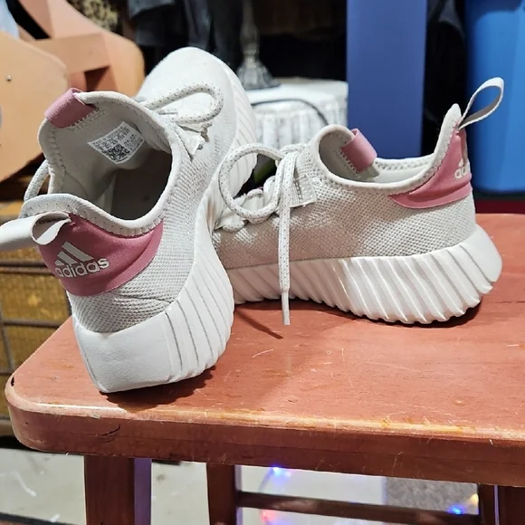 Adidas Gray and Pink Athletic Shoes - Picture 4 of 5